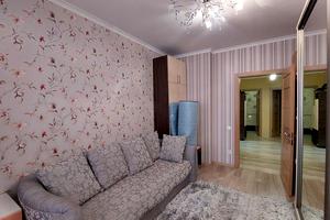 квартира за адресою Рельєфна вул., 8