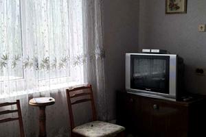 дом по адресу широка, 1