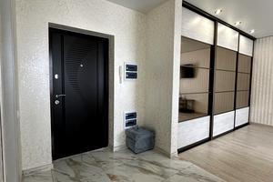 квартира за адресою Макогона вул., 25