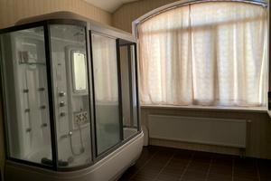 будинок за адресою смт. Мала Данилівка, Акадeмічна вул., 7
