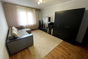 квартира за адресою Сергія Данченка вул., 3