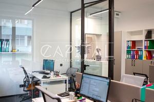 комерційна за адресою Старокиївська, 10