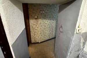 комерційна за адресою Гетьмана Івана Мазепи вул. (Топольна), 11