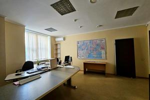комерційна за адресою Вишняківська вул., 9