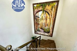 будинок за адресою Головна, 115