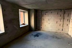 квартира за адресою Тролейбусна вул., 4-Д
