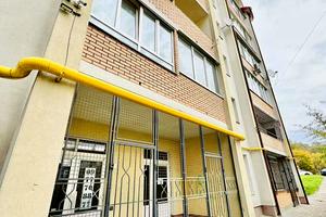 комерційна за адресою Джона Ленона вул., 35