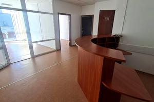 комерційна за адресою мечникова , 10б