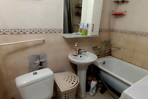квартира за адресою Довженка вул., 44