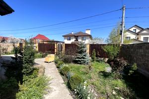 дом по адресу Червонохуторская ул.