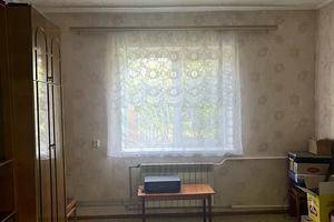 дом по адресу Центральна