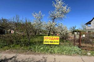 ділянка за адресою 
