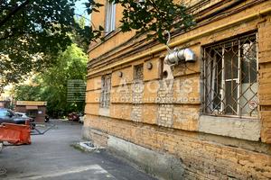 коммерческая по адресу Киев, Пирогова ул., 2