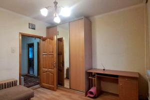 квартира за адресою Нескорених вул. (Героїв Праці), 12д