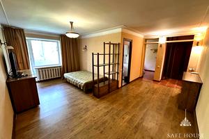 квартира за адресою Генерала Генадія Воробйова вул. (Курська), 22