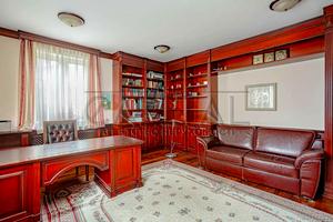 будинок за адресою Лугова вул., 67