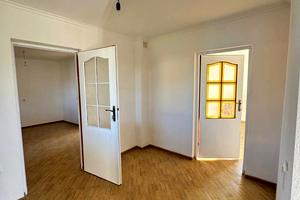 дом по адресу Крута