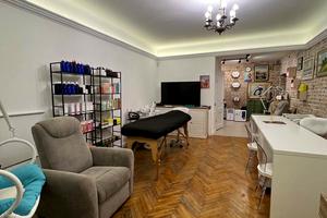комерційна за адресою Степана Бандери вул. (), 35