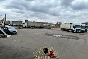 комерційна за адресою Богдана Хмельницького просп. (Героїв Сталінграда), 156-А