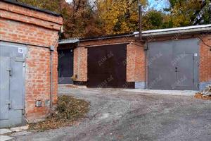коммерческая по адресу Чураивны ул., 1
