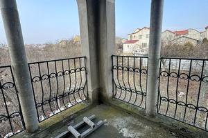 будинок за адресою лінія, 47