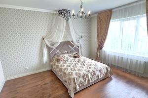 будинок за адресою Харківська вул., 4