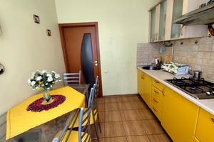 квартира за адресою Базарна вул., 66