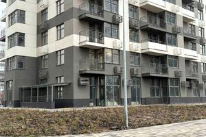 комерційна за адресою Родини Крістерів вул., 14-Б