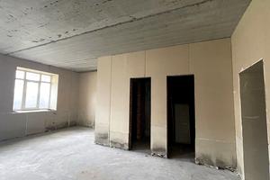 комерційна за адресою Богдана Хмельницького бульв., 19