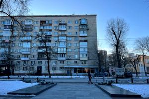 квартира за адресою Лаврська вул. (Січневого Повстання), 4