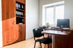 комерційна за адресою Дніпро, Королеви Єлизавети ІІ вул. (Глинки), 1