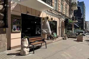 комерційна за адресою Велика Васильківська вул. (Червоноармійська), 33