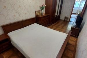 квартира за адресою Космонавтів вул., 86