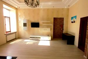 квартира за адресою Дерибасівська вул., 11