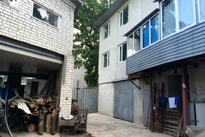 комерційна за адресою Дахнівська вул., 50