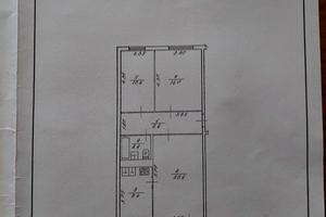 квартира за адресою Тролейбусна вул., 8