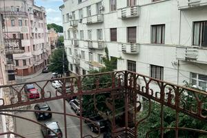 квартира за адресою Українська вул., 14