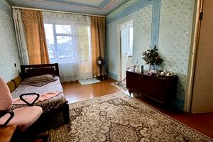 квартира за адресою УНР, 3