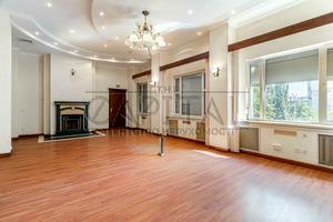 комерційна за адресою Саксаганського вул., 67