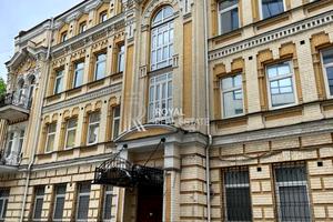 комерційна за адресою Михайлівська пл., 12б