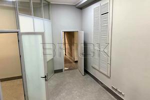 комерційна за адресою Київ, Січових Стрільців вул. (Артема), 10