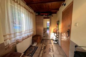 дом по адресу с. Липники, Центральна