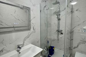 квартира по адресу Краснова ул., 1-В