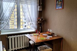 квартира за адресою Менахем-Мендл Шнеєрсона вул. (Мініна), 2