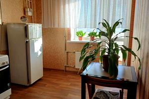 квартира за адресою Академіка Корольова вул., 162