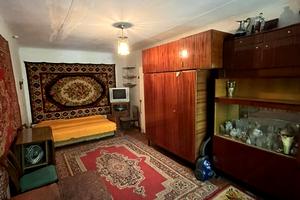 квартира за адресою Алли Горської вул. (Бірюзова), 9