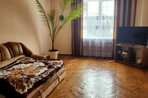 квартира за адресою майдан Перемоги пл., 1