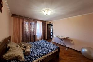 квартира по адресу Степана Бандеры просп., 70