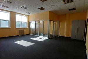 коммерческая по адресу Николая Голего ул. (Лебедєва-Кумача), 7-В