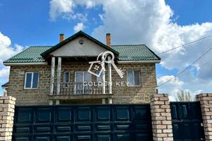 дом по адресу Красных Роз ул.